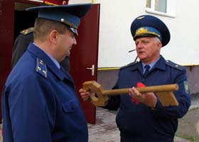 Ключі до професійної армії
