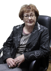«Те, що нинішня влада нас не помічає, — це й на краще»