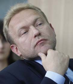 Куди впадає Волга