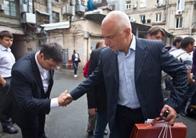 ...Поки режим не розлучить нас