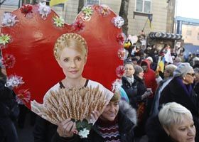 Поки «мама» в тюрмі