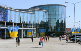 До європейського комфорту — європейські зарплати