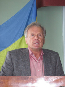 Амбіції «Правиці»