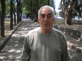 Став безхатченком заради діда