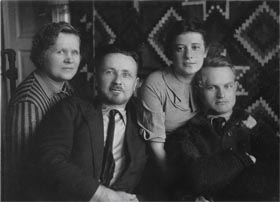 Винен, бо ніс труну з тілом Франка