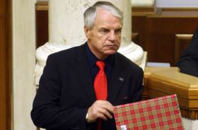 «Поверніть національність!»