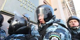Бій із «кнопкодавами» на Хрещатику