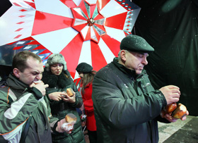 І Богові, і людям, і книзі рекордів
