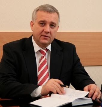 Хто Росiї не служив — Україну не захистить?
