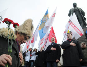 До Шевченка не явився