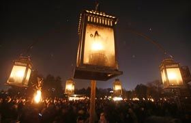 Із феєрверком, але не феєрично