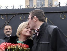 З милості Януковича