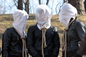 Приречені хочуть жити