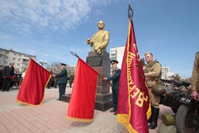 «Бо хребет українця зламано»