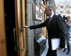 Без Олега і Віталія