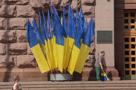 22 свічки на торті України