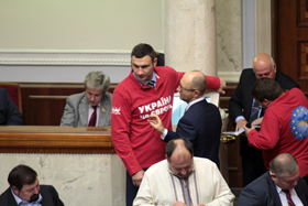 Юля виходить — вони бояться?