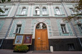 Зняти кожуха з Тараса