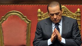 Кінець ери Берлусконі