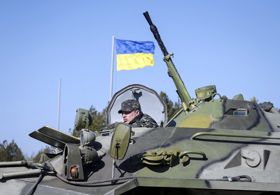 Гроші йдуть на війну