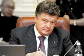 Розрив між Порошенком і Тимошенко збільшується