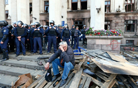 Досить крові