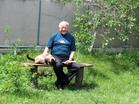 На кратері метеорита, де ротмістр жив