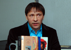 Володимир Даниленко: Письменник у політиці — крах для України