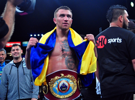 Чемпіони люблять трійцю