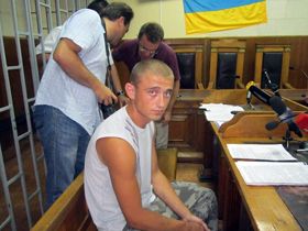 Своїх не здаємо