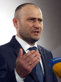 Погарячкували