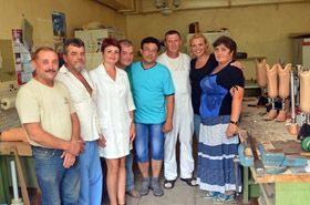 «З нашими протезами люди їздять на велосипеді, ходять за плугом, піднімають штангу»