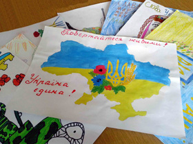 Пес небезпечний cпереду, кінь — ззаду, а москаль — з усіх боків