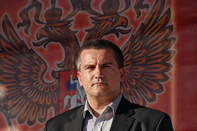 «Двоголовий орел»  Аксьонов, або Неприродна мутація