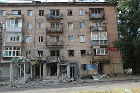 Ні кола, ні двора, ні курячого пера