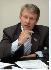Валерій Сушкевич: Законопроект, який може захистити права добровольців, досі лежить у Верховній Раді