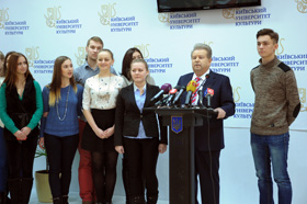 Хто і навіщо «замовив» Поплавського