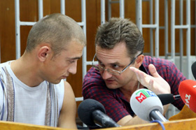 Удома i стiни допомагають