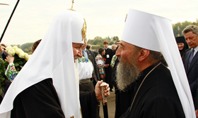 Речники кривавого «миру»