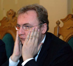 «Міцний горішок» для молодих облич
