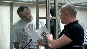 Допомога словом і гривнею