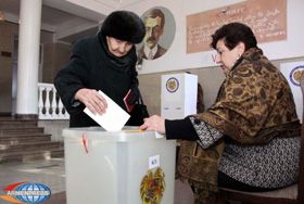На троні «довічно»?