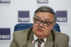 Руйнівник міфів