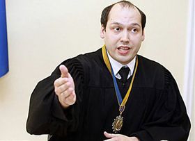 Як довго ще носитиме суддівську мантію Сергій Вовк?