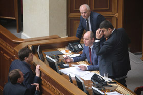 І Прем’єр, і до Прем’єра