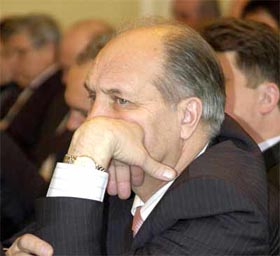Головування плюс голодування