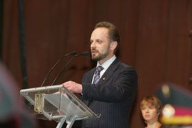 Ішов у президенти — піде й у депутати?