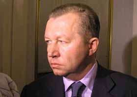 «Опер» замість будильника