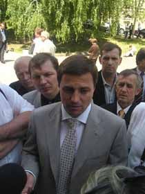 Катеринчук попросився назад у політику