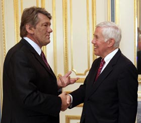 Чергова «американська посмішка»